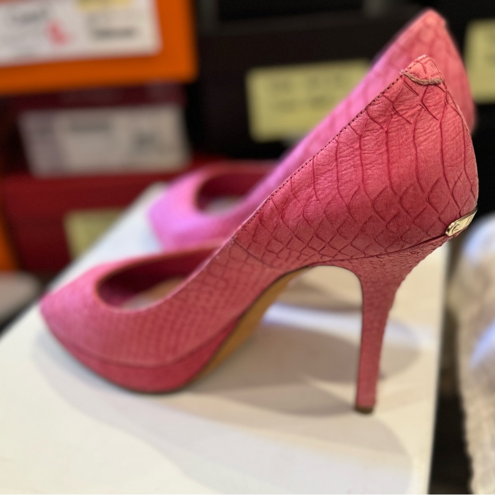 Christian Dior Leather Python Embossed Peep Toe P… - image 3